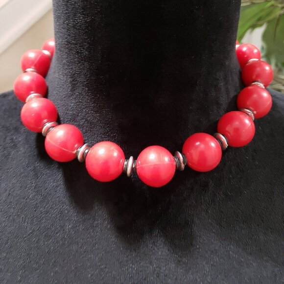 Womens Fashion Round Big Red Agate Beaded Bib Necklace Jewelry with Spring Clasp - Picture 1 of 6